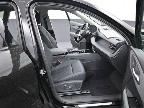 New 2026 Audi Q3 quattro 2.0T AWD/4WD image 14