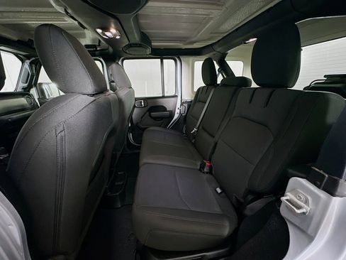 Used 2023 Jeep Wrangler Unlimited w/ 8.4" Radio Group image 28