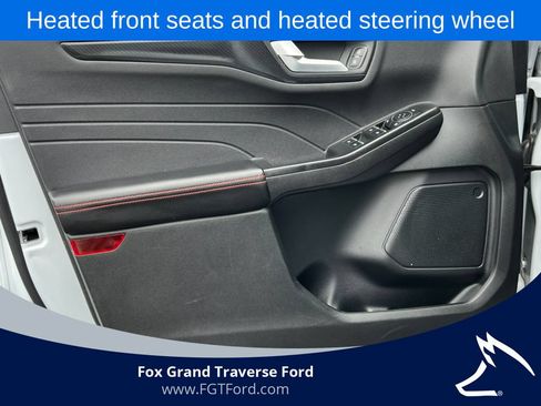 Used 2025 Ford Escape ST-Line Select AWD/4WD image 13