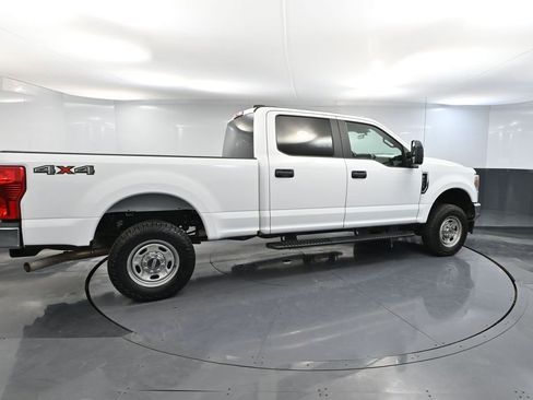 Used 2021 Ford F250 XL w/ Power Equipment Group image 6