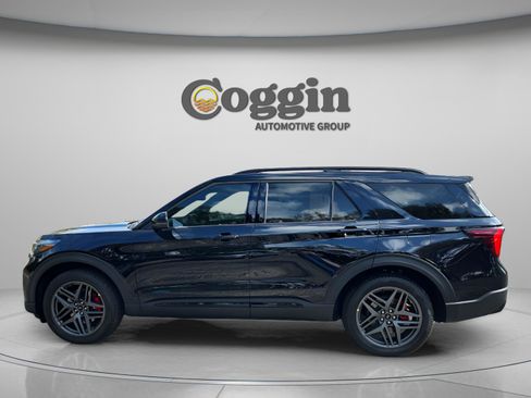 New 2026 Ford Explorer ST w/ Sun And Sound Package image 2