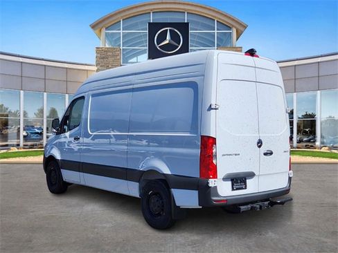 New 2025 Mercedes-Benz Sprinter 2500 image 3