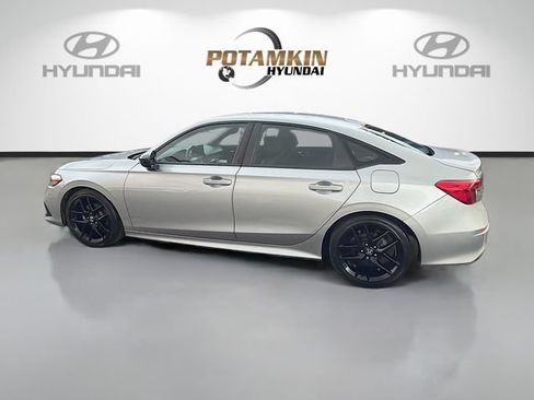 Used 2024 Honda Civic Sport image 8