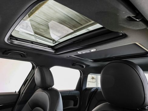 Used 2019 MINI Cooper Countryman S image 4