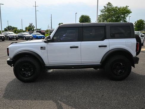 Used 2023 Ford Bronco Wildtrak AWD/4WD image 8