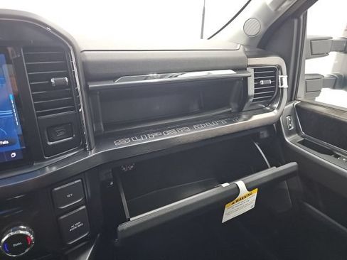 Used 2026 Ford F350 Lariat AWD/4WD image 30