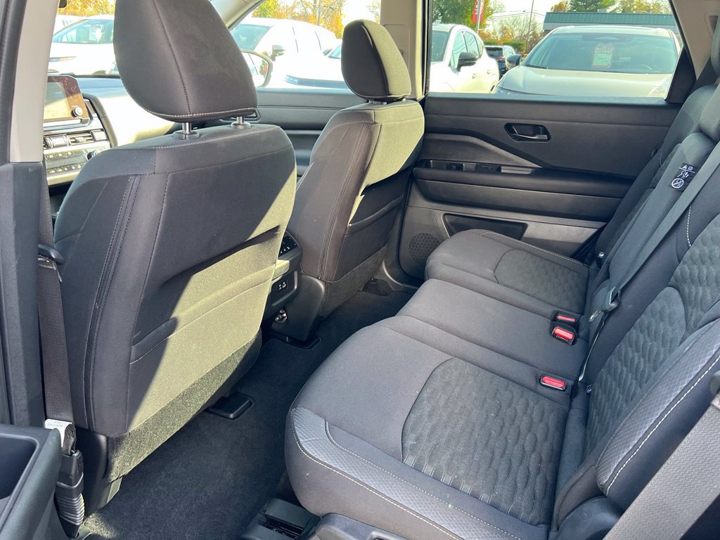 Certified 2024 Nissan Pathfinder SV AWD/4WD image 21