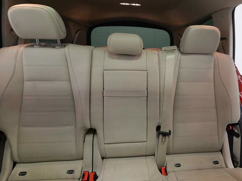 Used 2020 Mercedes-Benz GLS 450 4MATIC image 9