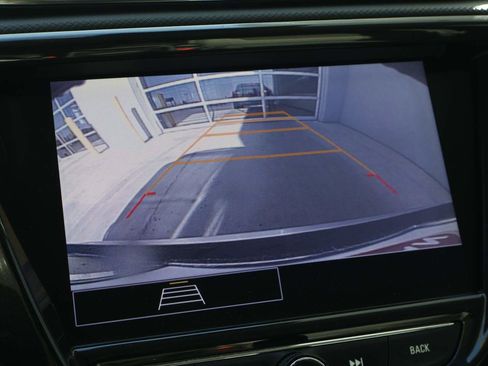 Used 2023 Chevrolet TrailBlazer LT w/ Convenience Package image 18