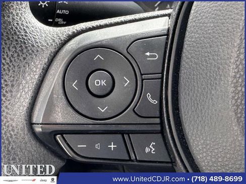 Used 2022 Toyota Corolla LE image 22