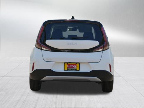 Certified 2024 Kia Soul S FWD image 6