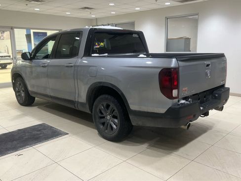 Used 2023 Honda Ridgeline Sport image 4