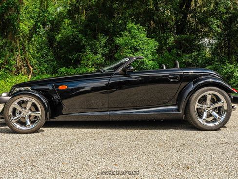 Used 1999 Plymouth Prowler RWD image 3