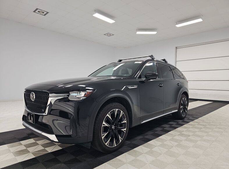 Used 2024 MAZDA CX-90 Plug-In Hybrid w/ Premium Plus AWD/4WD image 16