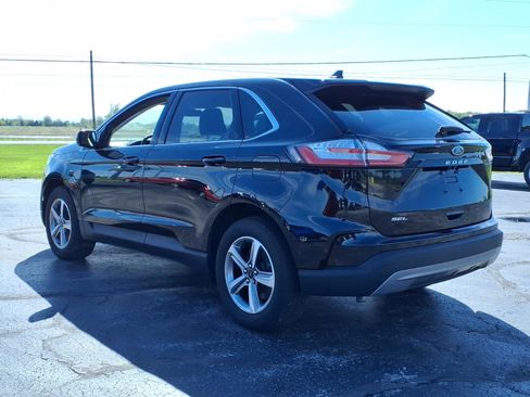 Used 2024 Ford Edge SEL w/ Convenience Package AWD/4WD image 4