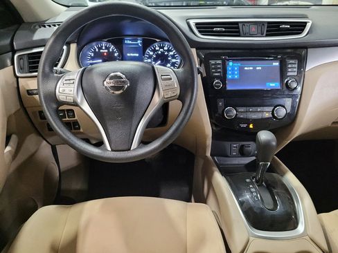 Used 2016 Nissan Rogue SV w/ SV Premium Package AWD/4WD image 22