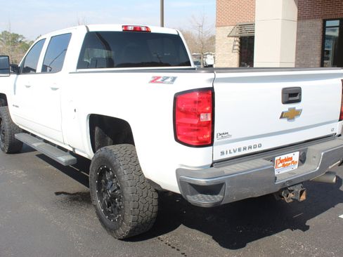 Used 2017 Chevrolet Silverado 2500 LT w/ LT Fleet Convenience Package image 9