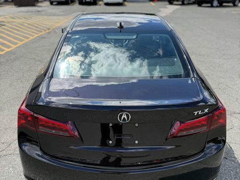 Used 2015 Acura TLX FWD image 11
