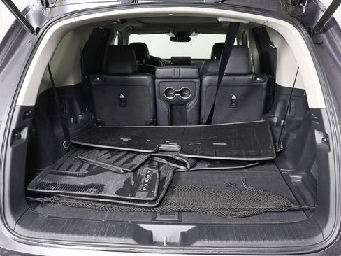 Used 2024 Honda Pilot Touring image 17