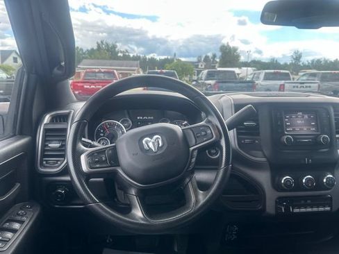 Used 2024 RAM 3500 Tradesman w/ Chrome Appearance Group AWD/4WD image 34