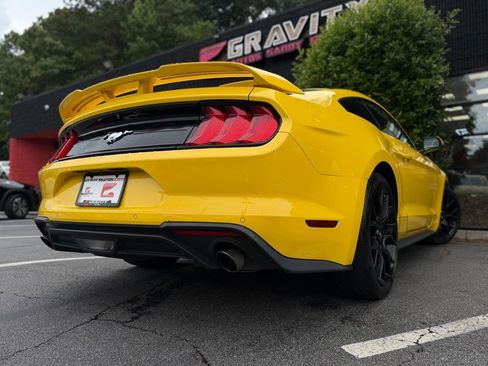 Used 2018 Ford Mustang Premium w/ Ecoboost Performance Package RWD image 13