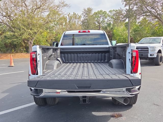 New 2026 GMC Sierra 3500 SLE AWD/4WD image 6