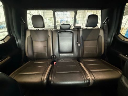 Used 2018 Ford F150 Raptor w/ Equipment Group 802A Luxury image 18