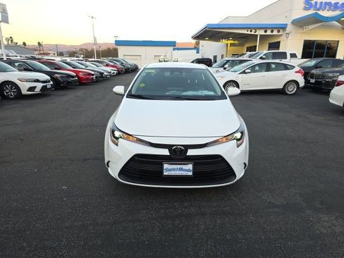 Used 2024 Toyota Corolla LE image 4
