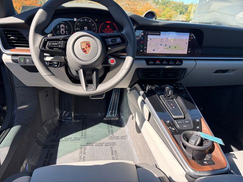 New 2026 Porsche 911 Carrera image 12