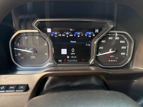 Used 2020 GMC Sierra 2500 SLT AWD/4WD image 12