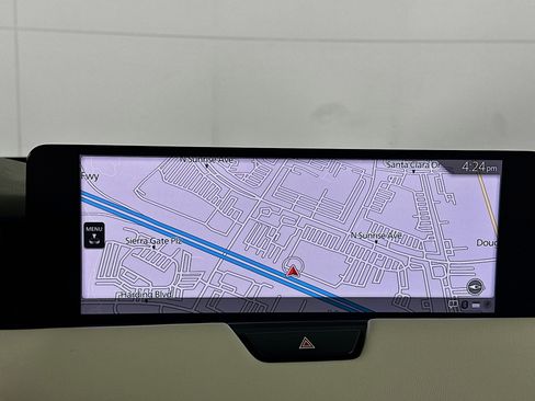 Used 2024 MAZDA CX-90 Plug-In Hybrid w/ Premium Plus image 21