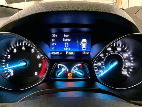 Used 2017 Ford Escape SE image 19