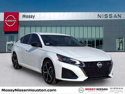 New 2025 Nissan Altima 2.5 SR