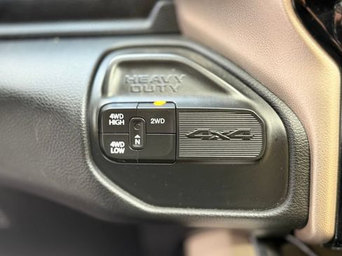 Used 2019 RAM 2500 Laramie w/ Night Edition AWD/4WD image 27