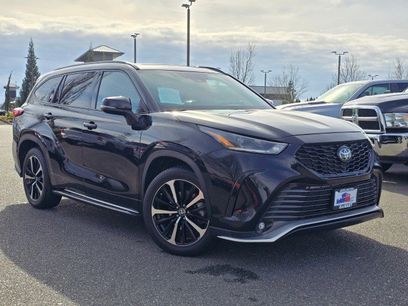 Used 2022 Toyota Highlander XSE