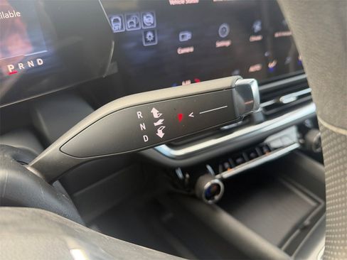 New 2026 Chevrolet Equinox EV LT image 20