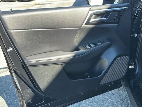 Used 2025 Mitsubishi Outlander SE AWD/4WD image 19