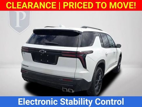 New 2026 Chevrolet Traverse LT w/ Midnight/Sport Edition FWD image 7