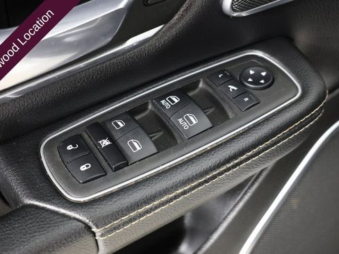 Used 2023 RAM 1500 Laramie image 23