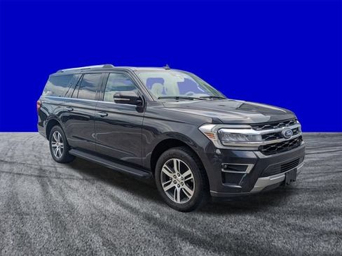 Used 2024 Ford Expedition Max Limited AWD/4WD image 2