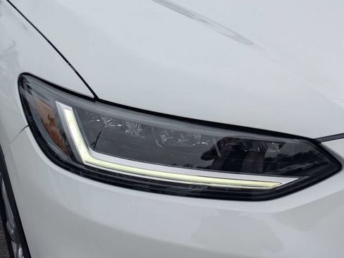 Used 2024 Honda HR-V LX image 9