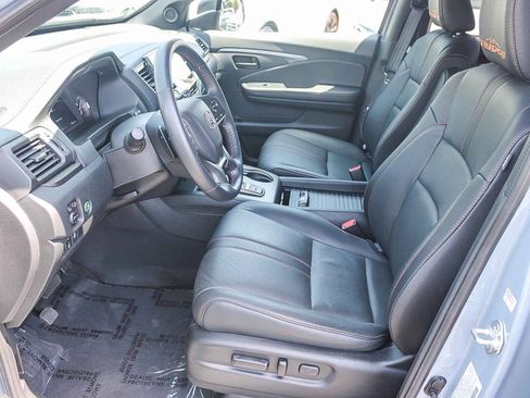 Used 2023 Honda Passport TrailSport image 18