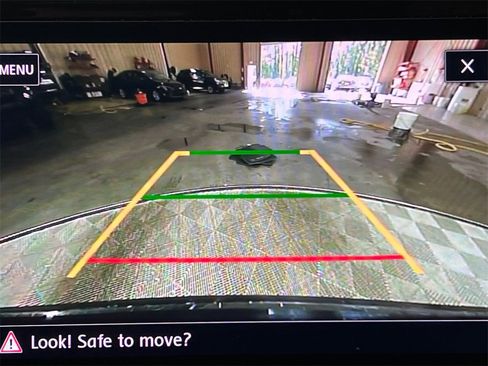 Used 2020 Volkswagen Atlas Cross Sport SEL image 31