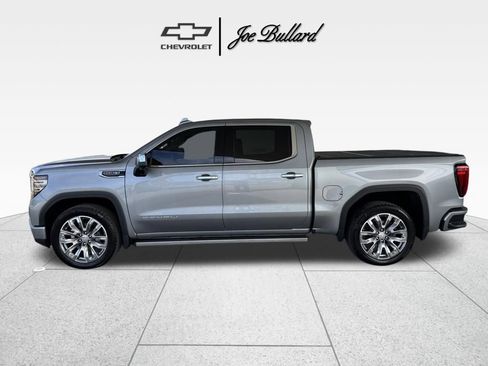 Used 2025 GMC Sierra 1500 Denali w/ Denali Reserve Package AWD/4WD image 7