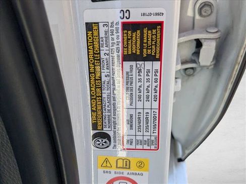 Used 2019 Toyota Avalon XSE image 15