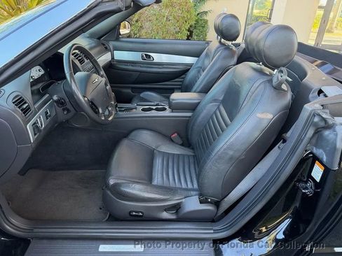 Used 2002 Ford Thunderbird image 35