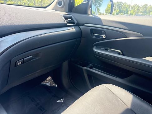 Used 2022 Honda Pilot Special Edition image 17