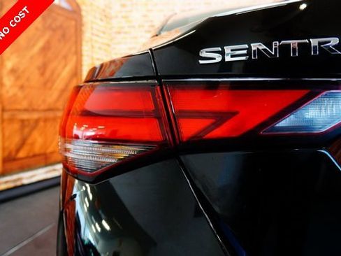 Used 2022 Nissan Sentra SV image 77