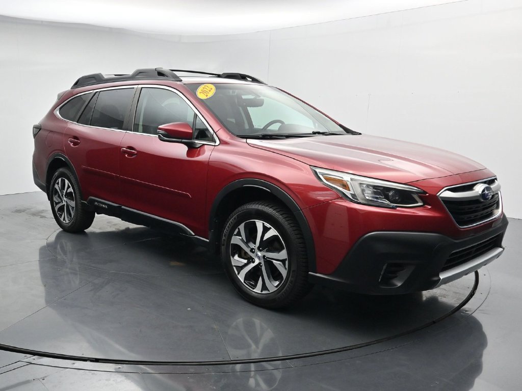 Used 2022 Subaru Outback Limited AWD/4WD image 2