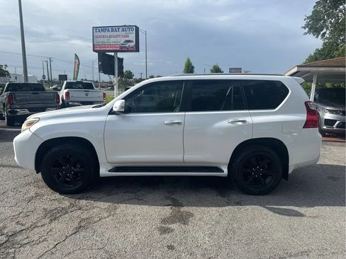 Used 2010 Lexus GX 460 w/ Comfort Plus Pkg AWD/4WD image 8